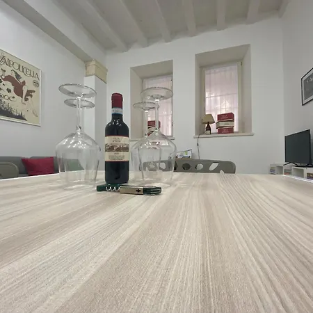 Santa Cecilia Wine *