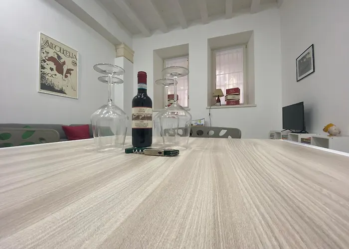 Santa Cecilia Wine *